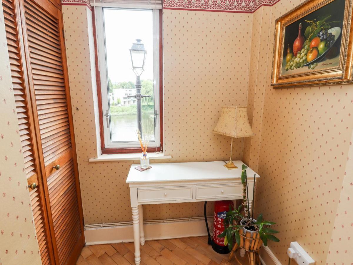 Apartment Dee Heights Penthouse Chester