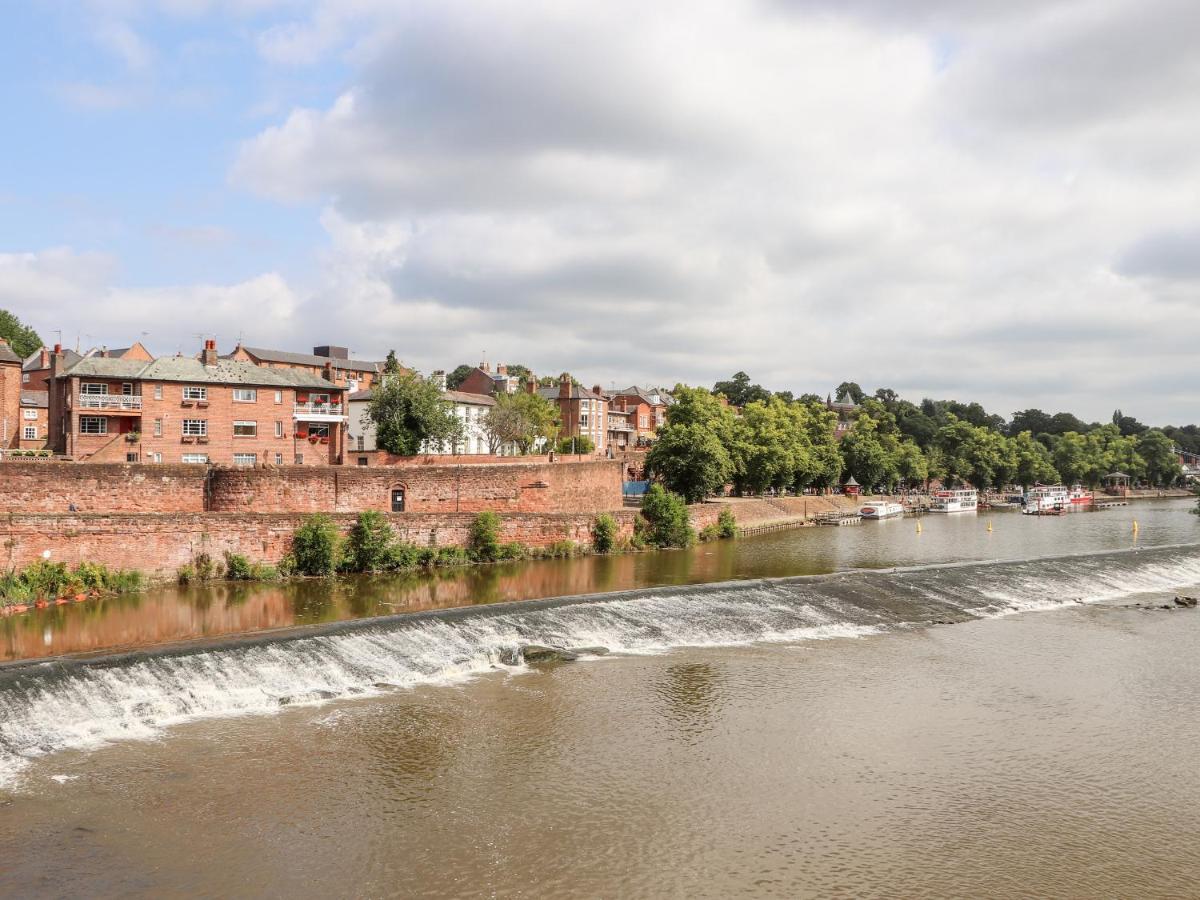 Apartment Dee Heights Penthouse Chester